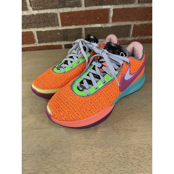 Nike Other - Nike LeBron 20 Chosen 1 Size 8 EUC